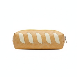 Étui à crayons personnalisé en Tyvek, forme baguette, 23x7x5,5 cm, fermeture éclair, logo personnalisé sérigraphié/par transfert thermique, couleur Pantone - Product Image 3