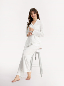 Pijamas de <span class=keywords><strong>Mujer</strong></span> OEM/ODM, Ropa de Dormir Modal sin Botones, Suave, Holgada, de Manga Larga, Ropa de Estar por Casa - Product Image 4