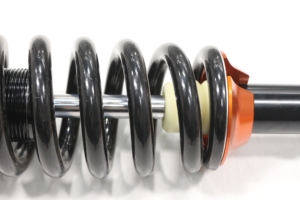 ชุดโช้คอัพปรับระดับได้แบบไนโตรเจนสำหรับรถออฟโรด 4x4 LC90/<span class=keywords><strong>95</strong></span> พร้อมระบบปรับแรงกดและการคืนตัว สำหรับโตโยต้า ทันดรา - Product Image 6