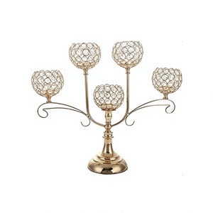 Candelabre de taille et de forme personnalisées, design fabuleux, couleur or métallique, candelabre et cinq boules de cristal en vrac - Product Image 1
