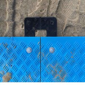 حصيرة أرضية مؤقتة خفيفة الوزن من البولي إيثيلين عالي الكثافة لحماية الأرضيات أثناء أعمال البناء - Product Image 2