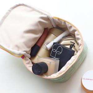 food delivery <b>bag</b> Capacity Cotton Pouch <b>Toiletry</b> Quilted Heart Shape Cosmetic Makeup <b>Bag</b> - Product Image 4