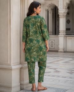 ชุดเซ็ตผ้าฝ้ายสีเขียวทันสมัย เนื้อผ้านุ่ม สวมใส่สบาย ดูดีมีสไตล์ เหมาะสำหรับใส่ในชีวิตประจำวัน ฤดูร้อน แห้งเร็ว - Product Image 4