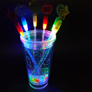 Bâtons à Cocktail en plastique coloré, commerce <span class=keywords><strong>de</strong></span> <span class=keywords><strong>nuit</strong></span>, Oem, discothèque, pour boisson à vin Led, shaker pour Bar - Product Image 3