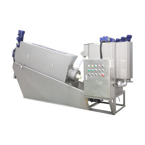 Presse à vis de déshydratation des boues SS304 à faible empreinte pour usine de traitement des boues d'huile de palme MYDL301 - Product Image 1