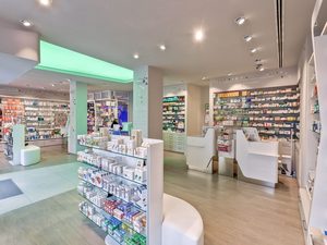 Aménagement intérieur extérieur commerces de détail Comptoir de <span class=keywords><strong>pharmacie</strong></span> en <span class=keywords><strong>bois</strong></span> pour magasin de produits médicaux Présentoir de salle d'exposition en métal verre acier - Product Image 5