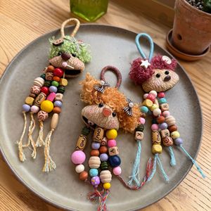 En gros, Carillons éoliens de guérison artisanaux, Ornements de sac avec cordon anti-perte, Breloques de téléphone et Porte-clés en coquillages et graines végétales naturelles - Product Image 1