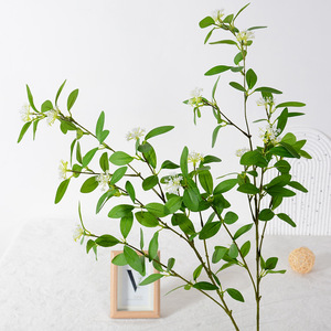 Feuilles d'eucalyptus artificielles Flower Delight avec fleurs jaunes, fleurs en soie, imperméables, décoration intérieure, accessoires de mariage - Product Image 5