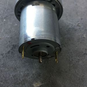 Motorreductor Tsukasa TG-05J-AMD-25-KA DC 24V de doble etapa con relación de reducción de 100 velocidades - Product Image 3