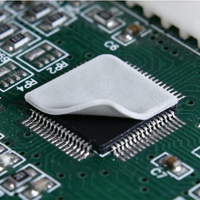 Coussin en silicone thermiquement conducteur et électriquement isolant pour dissipateur thermique CPU GPU PCB