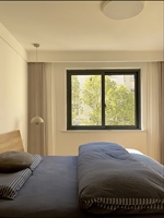 Fenêtre coulissante horizontale moderne en aluminium avec moustiquaire anti-effraction et verre réfléchissant pour cuisine et école