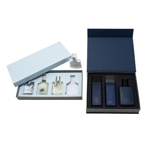 Boîte cadeau rigide magnétique personnalisée avec insert en mousse EVA, emballage de luxe pour parfums, soins de la peau et cosmétiques, avec logo - Product Image 1
