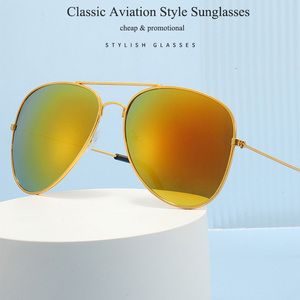 Gafas de Sol de Piloto Clásicas Vintage Unisex con Protección UV400, Montura Completa Ovalada, Logotipo Personalizado, Gafas Promocionales Modernas al por Mayor - Product Image 1