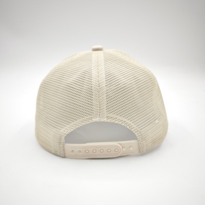 Casquette de camionneur vierge de haute qualité avec style rétro vintage Richardson 168, casquette de camionneur à 7 panneaux gravée sur mesure - Product Image 4