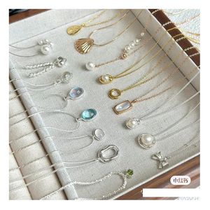 Joyería de plata oxidada biquini tentador con cadenas collar de mujer Plata de Ley 925 con colgante en joyeria manimalista - Product Image 1