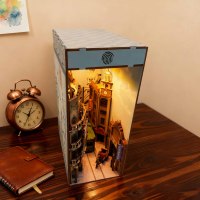 Kit de maison miniature LED Book Nook à faire soi-même pour maison de poupée, bibliothèque, petite maison, décoration d'étagère à livres, puzzle en bois 3D (Shanghai)