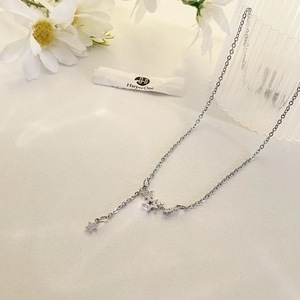 Collana da Donna con Ciondolo a Stella Delicato Micro-Pavé in Zirconia Cubica, Trendy, Geometrico, con Micro-Nappa, in Lega XinRui, per la <span class=keywords><strong>Vita</strong></span> <span class=keywords><strong>Quotidiana</strong></span> - Product Image 2