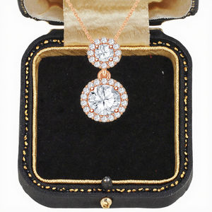Pendentif en or 14 carats luxueux à double halo rond avec diamants (naturels) taille brillant, pierres centrales, vente en gros OEM et au détail - Product Image 1