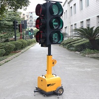 Feux de signalisation solaires portables pour piétons, feux de signalisation intelligents, feux de signalisation solaires mobiles à LED rouge et verte pour la sécurité routière