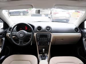 Volkswagen <span class=keywords><strong>Jetta</strong></span> <span class=keywords><strong>2015</strong></span> Automático Comfort, Auto Usado, Auto Económico, Auto Barato y Accesible - Product Image 4