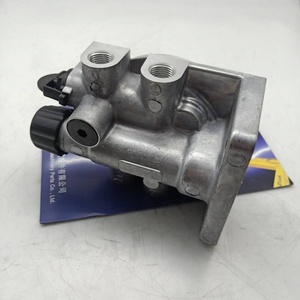 Nouveau type de boîtier de filtre à carburant pour excavatrice EC210B EC290B VOE11110702 11110702 - Product Image 6