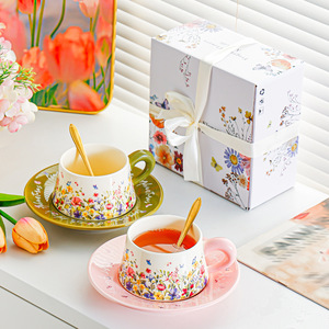 ชุดแก้วกาแฟเซรามิกพร้อมจานรอง 270 มล. ลายดอกไม้ พร้อมหูจับ สำหรับของขวัญช่วงบ่าย - Product Image 3
