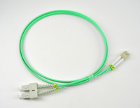 SC ST FC LC E2000 Conector G652D G657A1 G657A2 OM1 OM2 OM3 OM4 1m 2m 3M 5M Cables de conexión de fibra óptica