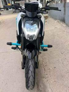 Motocicleta Chunfeng 250NK Usada, DOHC Refrigerada por Líquido, ABS, Fabricada en <span class=keywords><strong>2022</strong></span>, con 7,000 km - Product Image 2