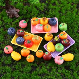 Nouvelles perles en résine simulée en forme <span class=keywords><strong>de</strong></span> mini-fruits (pomme, myrtille), à trou droit, pour accessoires <span class=keywords><strong>de</strong></span> bijoux DIY - Product Image 1
