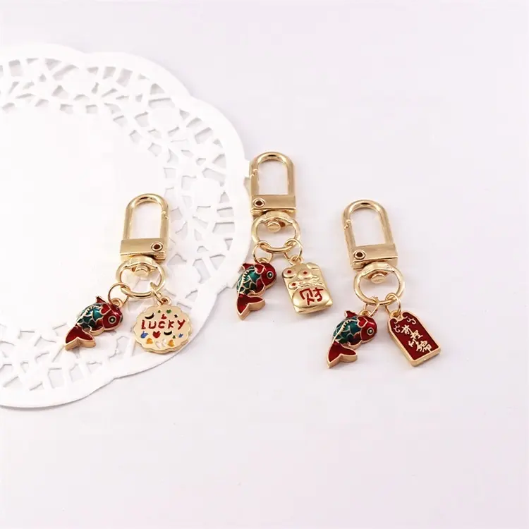 Manufacturer lovely koi fish lucky soft enamel or 3D metal gold plated keychain gift for friend