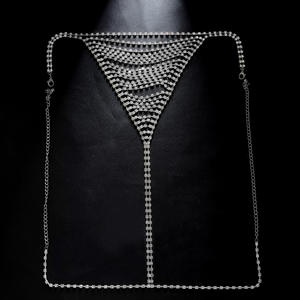 Tanga de cadena artesanal brillante BINSHUO, cadena corporal multicapa con diamantes de imitación brillantes chapados en oro para ropa interior de Bikini - Product Image 4