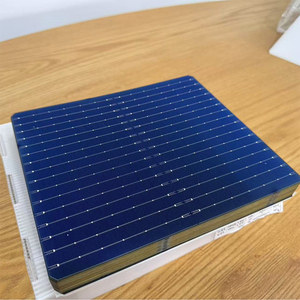 Cellule solaire monocristalline PERC ALECTER APH-P08 haute efficacité 156,75x156,75mm 25,6%-26% Module PV Origine Chine GUA - Product Image 5