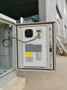 MT-1320 IP55ตู้สื่อสารกลางแจ้งเครื่องปรับอากาศไฟเบอร์ตู้กลางแจ้งตู้ยืนไฟเบอร์กลางแจ้ง