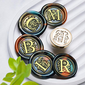 Têtes de tampons à cire de cérémonie en laiton avec lettres gravées de l'alphabet européen pour la décoration de journaux - Product Image 1