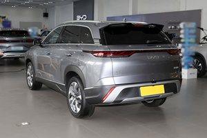 Dépôt 5 portes 5 sièges SUV <span class=keywords><strong>Plug</strong></span> <span class=keywords><strong>in</strong></span> <span class=keywords><strong>Hybrid</strong></span> Dm-i BYD Frégate 07 <span class=keywords><strong>100km</strong></span> 175km 205km 2024 New Energy Vehicle Electric Car EV - Product Image 6