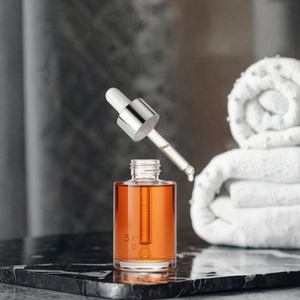 Sérum Visage à la Vitamine C Éclaircissant et Réparateur, Essence Hydratante Anti-Âge pour le Visage et le Cou - Product Image 3