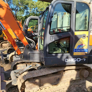 Mini-excavatrice sur chenilles d'occasion Doosan DH60 importée de Corée, excavatrice d'occasion DH80 DH55 à bas prix à vendre avec certification EPA - Product Image 4