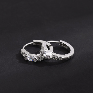 Clip-On Earrings Zircon Geometric Design Party Fashion Jewelry For Men And Women - Product Image 4