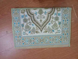 Alfombra de oración plegable islámica de poliéster hecha a mano, cómoda para rodillas con soporte para la espalda, Alfombra de oración musulmana al por mayor - Product Image 5