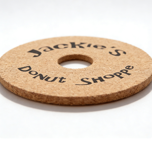 Posavasos Grande de Corcho con Forma de Donut, Logotipo Personalizado, Regalo Promocional, Resistente al Calor, Ecológico, Personalizado, Antideslizante, Duradero, Redondo - Product Image 3