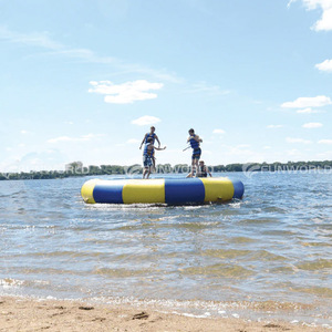 Parc de <span class=keywords><strong>trampoline</strong></span> <span class=keywords><strong>gonflable</strong></span> Plate-forme flottante <span class=keywords><strong>gonflable</strong></span> Tapis de flotteur d'eau <span class=keywords><strong>Trampoline</strong></span> d'eau pour piscine - Product Image 2
