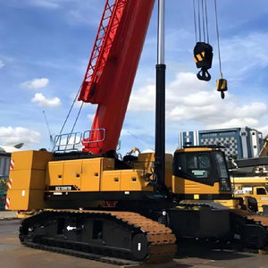Grue mobile sur chenilles SCC1300TB de 130 tonnes, très demandée, pour levage de charges lourdes - Product Image 1