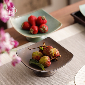 Plato de cerámica Yeluoqiujing para frutas, cuadrado, con base alta, estilo chino, para servir en la mesa de la sala de estar, para refrigerios y frutas - Product Image 2