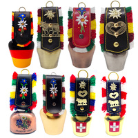 Sport personalizzati in ottone alpino svizzero di natale cavalli di cervo campanelli di mucca in metallo antico campanaccio souvenir campana di mucca svizzera portachiavi