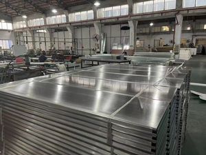 2x4 carreaux de <span class=keywords><strong>plafond</strong></span> carrés <span class=keywords><strong>en</strong></span> aluminium 600*1200mm <span class=keywords><strong>faux</strong></span> <span class=keywords><strong>plafond</strong></span> insonorisant avec <span class=keywords><strong>polystyrène</strong></span> et alliage d'aluminium enduit de poudre - Product Image 3