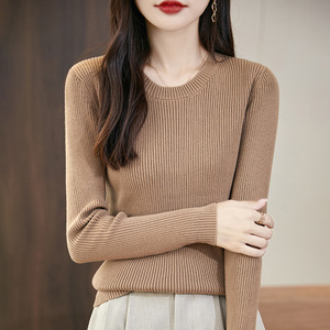 Suéter de cuello redondo para mujer, manga larga, color sólido, algodón, corte ajustado, capa base para otoño e invierno - Product Image 4