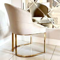 Chaise de salle à manger de luxe en velours avec dossier en forme de seau, base en acier inoxydable doré, chaise rembourrée sur mesure pour salle à manger, maison, meubles d'intérieur