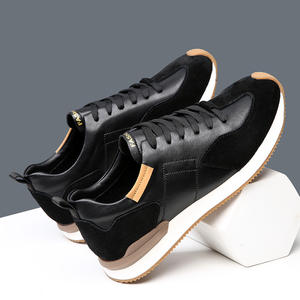 Nouvelles Chaussures de Sport Respirantes pour Hommes Été 2026 - Baskets Décontractées Élégantes et Tendance - Baskets Blanches en Cuir Véritable - Product Image 1