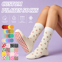 Chaussettes de sport de luxe pour femme, antidérapantes, en coton, avec logo personnalisé, imprimé cerise, pour le ballet, le Pilates et la barre, avec grip.
