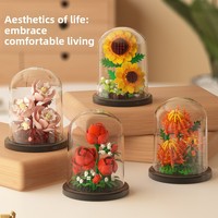 Blocs de construction lumineux à LED avec fleurs préservées et couvercle anti-poussière - Cadeau romantique pour la Saint-Valentin, Décoration de bureau, Jouet éducatif à assembler